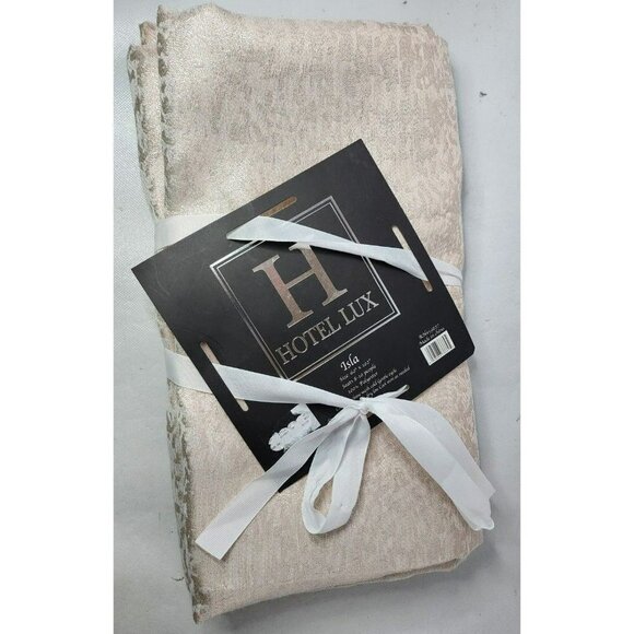 𝅺HOTEL Lux Isla Tablecloth For 8-10 People Gold Metallic Rectangle 60" x 102" - Picture 1 of 6